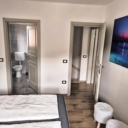 بيت للعطل Domus In Monte