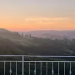 Domus In Monte *