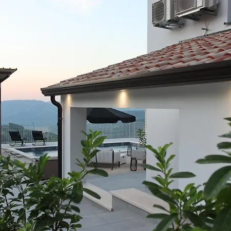 Domus In Monte Feriehus *