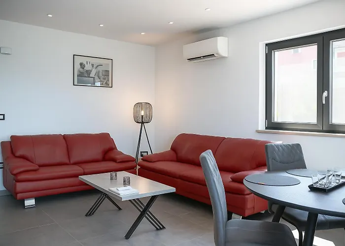 別荘 Domus In Monte *